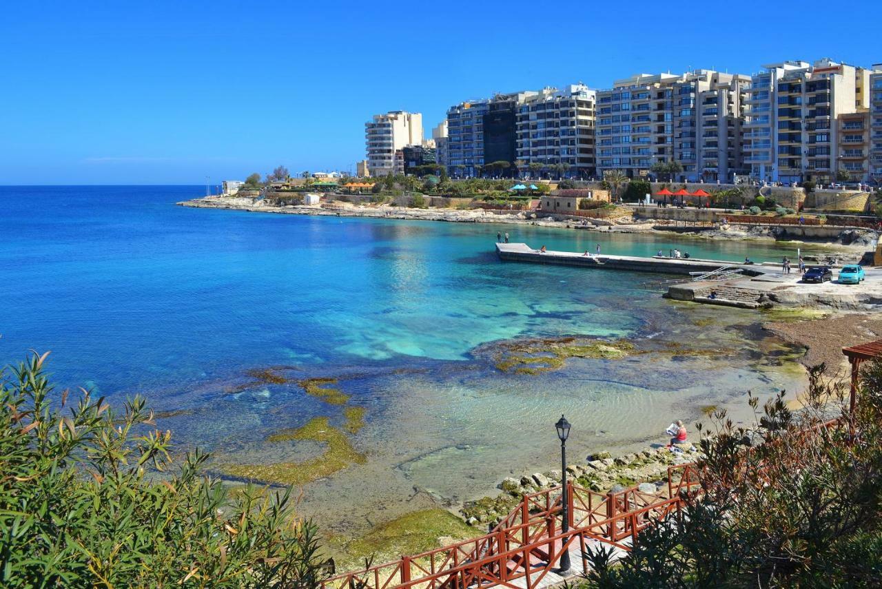Spacious, Top Location Sliema Apartment Екстер'єр фото